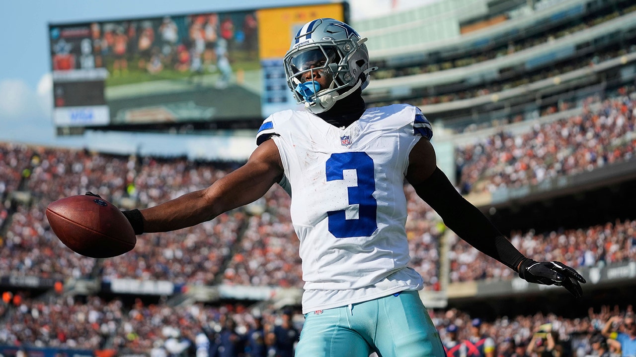NFL news: Cowboys’ George Pickens loses his cool on bench